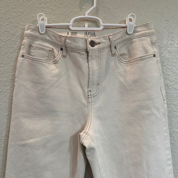 a.n.a Women's 8 High-Rise Straight Leg Jeans Neutral Wash Denim Everyday Casual‎ - Picture 2 of 9